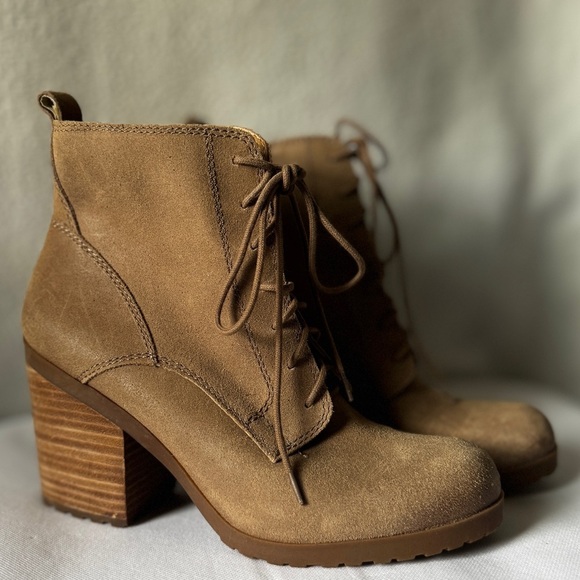 Lucky Brand Size 10 Women’s Leather Tan Heeled Booties. - Picture 9 of 16